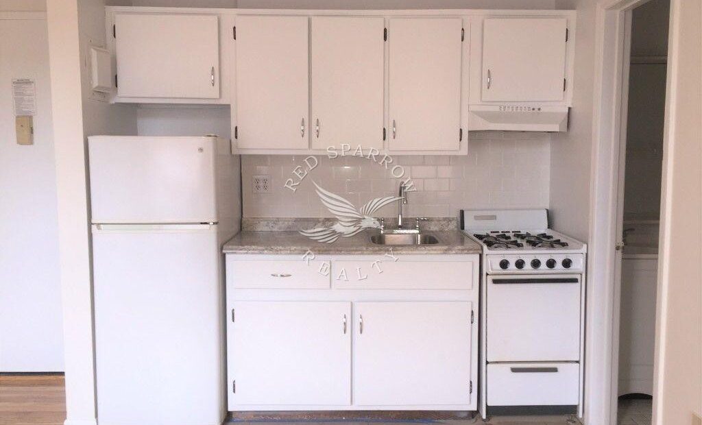 Bright Studio Apartment on West 112th Street in Morningside Heights