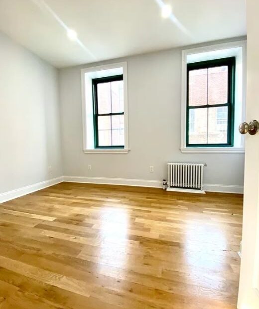 Amazing 2 bed on East 78th Street in Lenox Hill