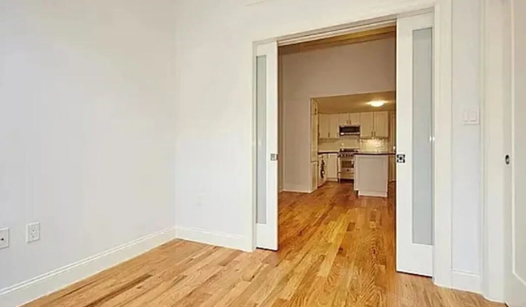 Amazing 2 bed on East 22nd Street in Gramercy Park