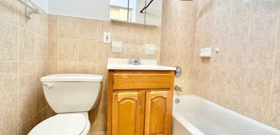 Amazing 1 bed on 9th Avenue in Hell’s Kitchen