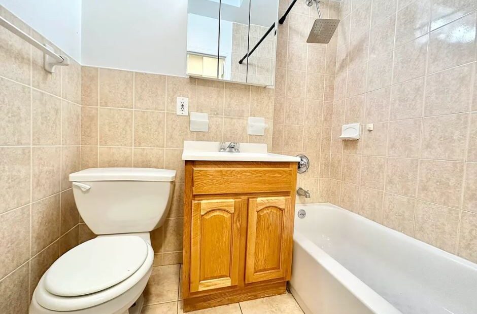 Amazing 1 bed on 9th Avenue in Hell’s Kitchen