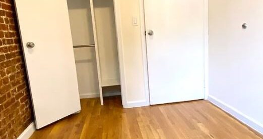 Amazing 1 bed on East 82nd Street in Yorkville