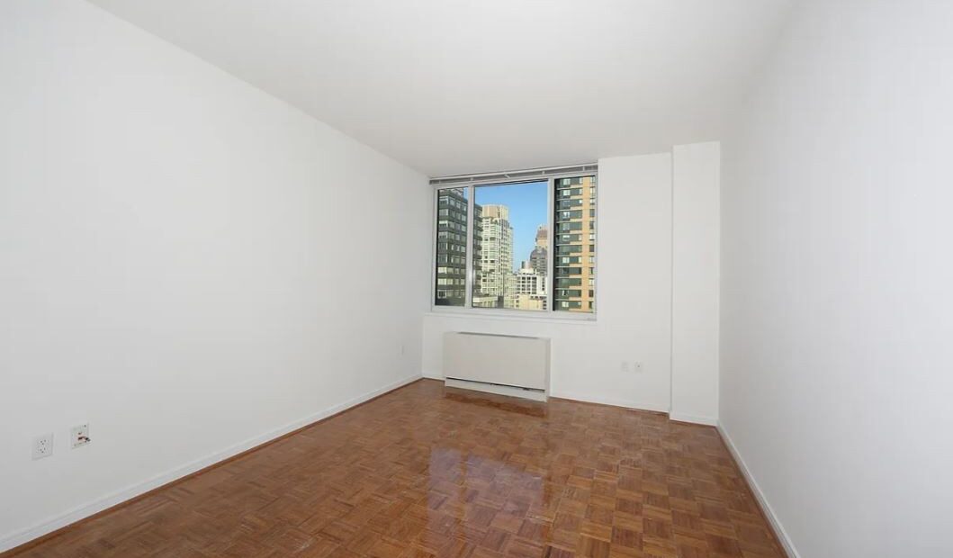 Amazing 1 bed on West End Avenue in Lincoln Square