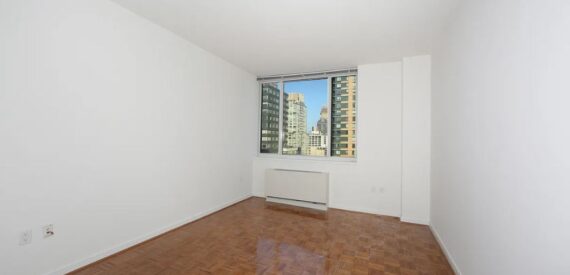 Amazing 1 bed on West End Avenue in Lincoln Square
