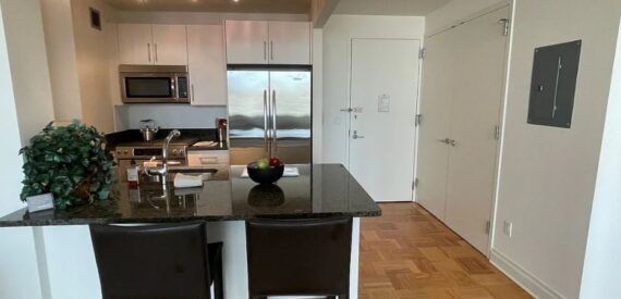 Amazing 1 bed on Lexington Avenue in Carnegie Hill