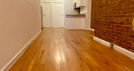 Amazing 1 bed on East 82nd Street in Yorkville