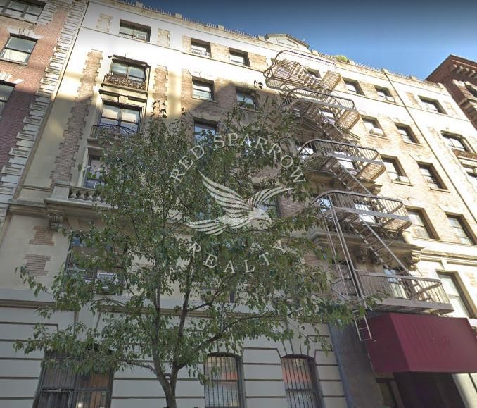 Large One Bedroom on West 112th Street in Morningside Heights