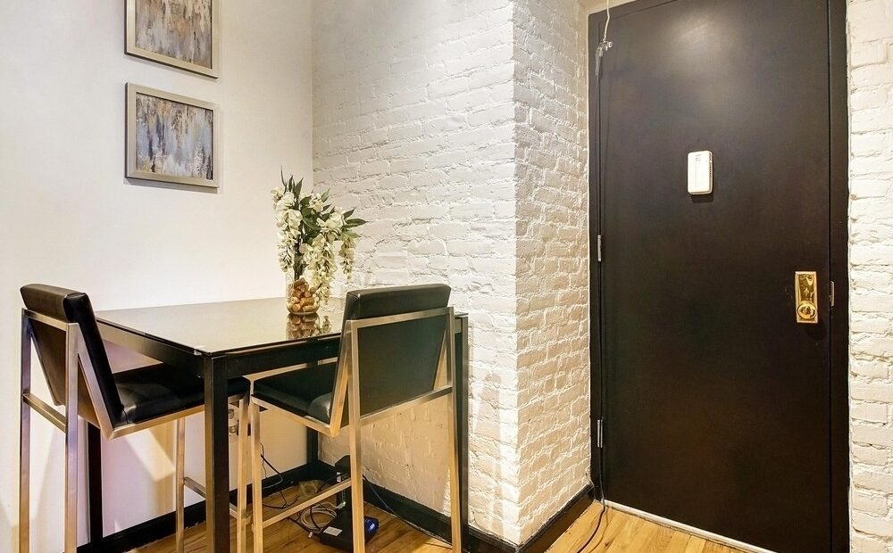 Amazing 2 bed on Pitt St in Lower East Side