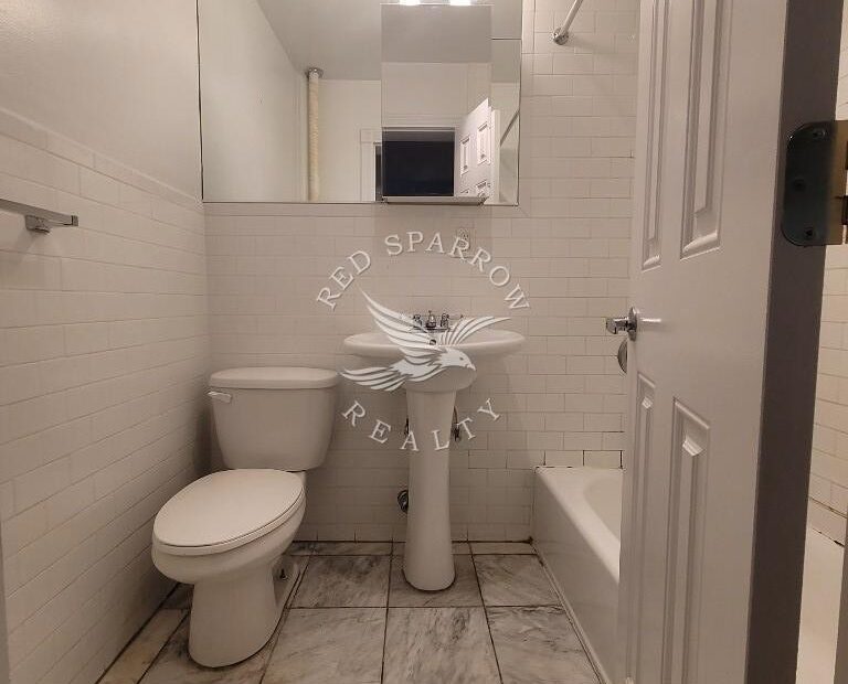 Amazing one bed on Mott Street in Greenwich Village