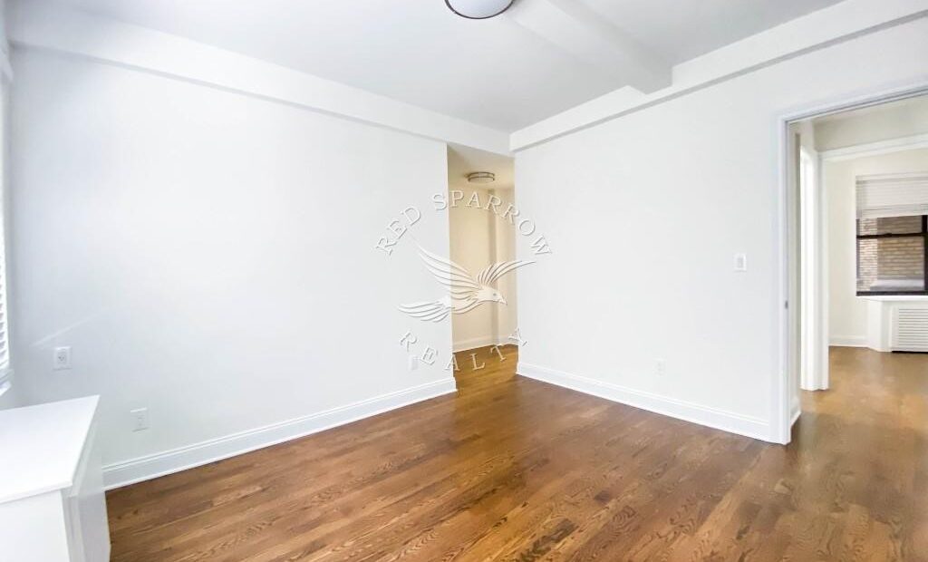 Charming three bed on West 68th Street in Lincoln Square