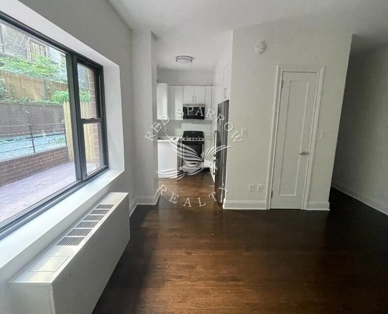 Amazing open layout on East 56th Street in Sutton Place