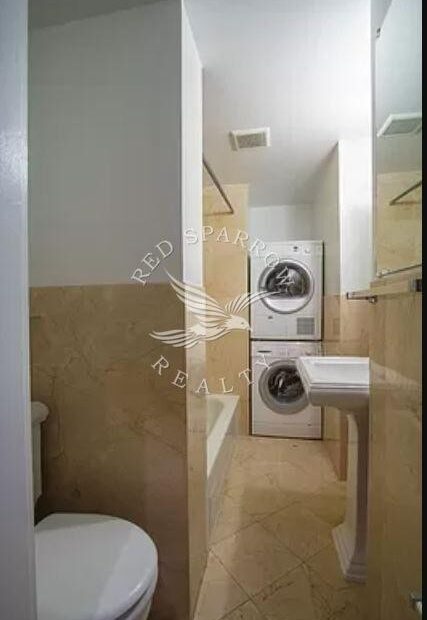 Lovely front facing East Village two bedroom
