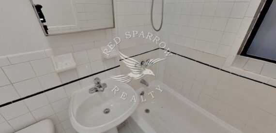 Beautifully renovated 2 bedroom/1 bath apartment on Tenth Avenue in Midtown West