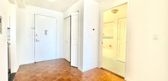 Amazing 1 bed on West 43rd Street in Hell’s Kitchen