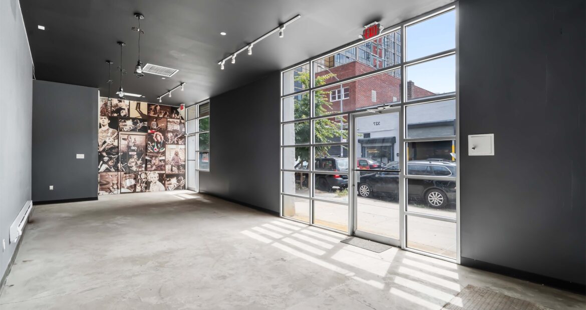 327 Douglass Street