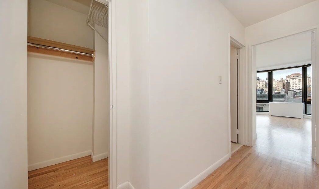Amazing 1 bed on West 68th Street in Lincoln Square