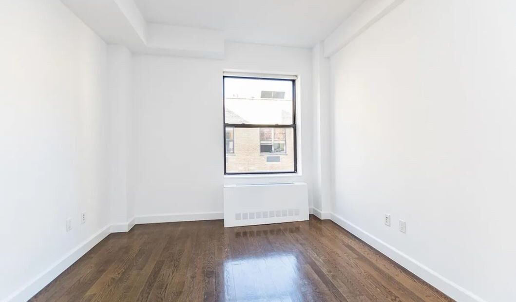 Amazing open layout on West 91st Street in Upper West Side