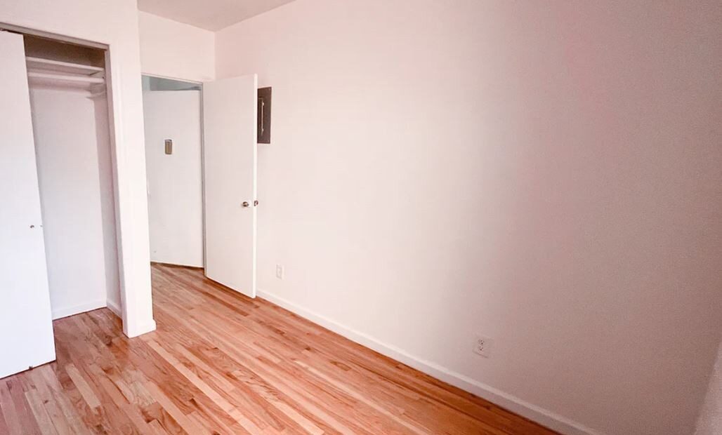 Amazing 1 bed on 9th Avenue in Hell’s Kitchen