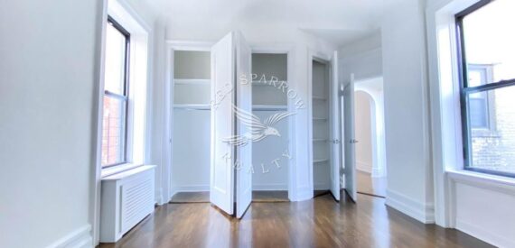 Amazing one bed on West 72nd Street in Lincoln Square