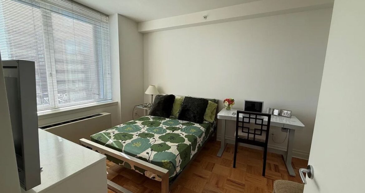 Amazing 1 bed on Lexington Avenue in Carnegie Hill