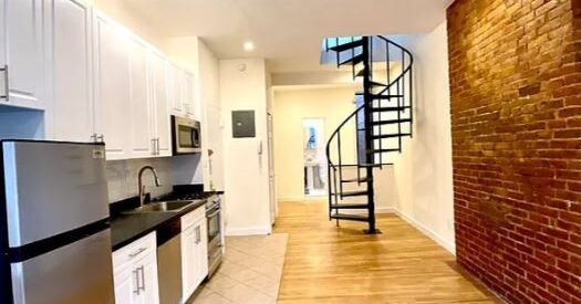 Amazing 1 bed on East 82nd Street in Yorkville