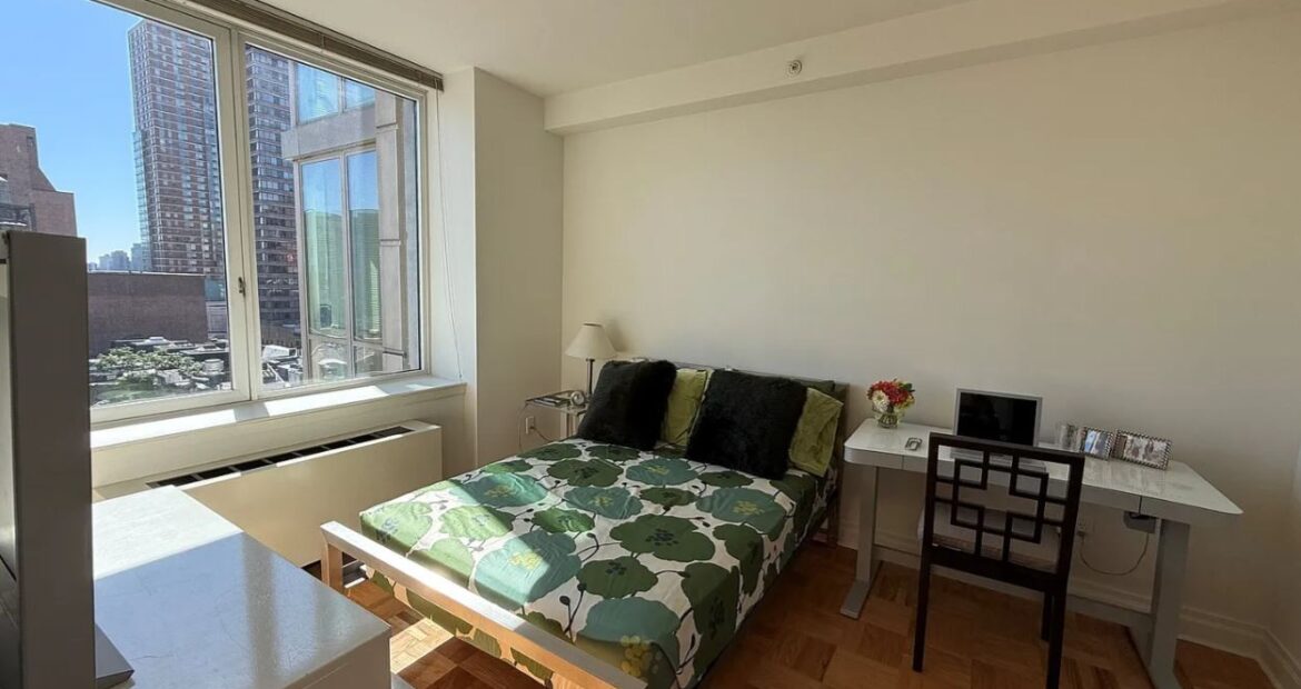 Amazing 1 bed on Lexington Avenue in Carnegie Hill