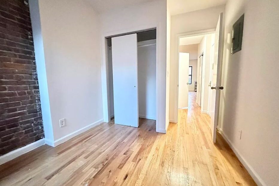 Amazing 1 bed on 9th Avenue in Hell’s Kitchen