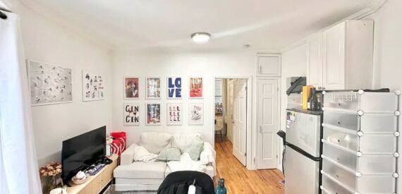 Amazing 1 bed on 9th Avenue in Chelsea