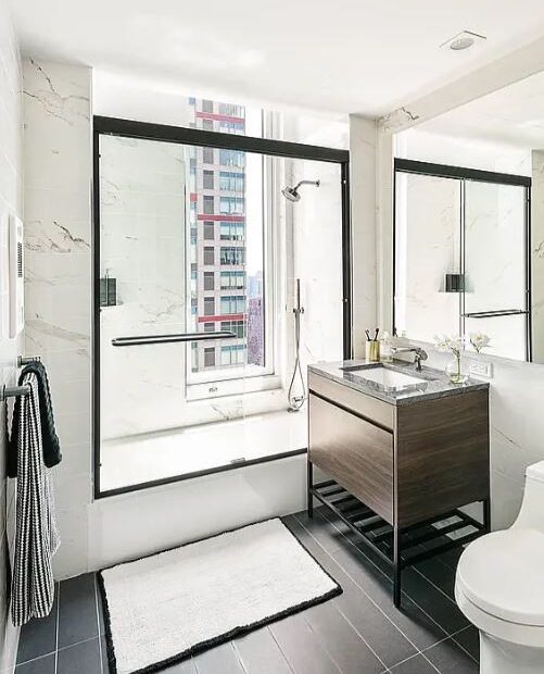Amazing open layout on East 54th Street in Sutton Place
