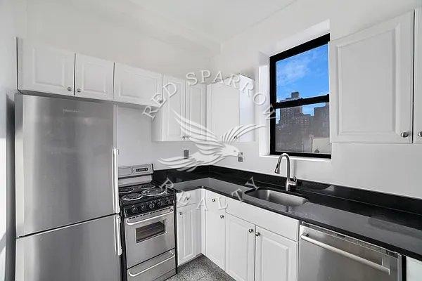 Amazing 2 bed on Second Avenue in Kips Bay