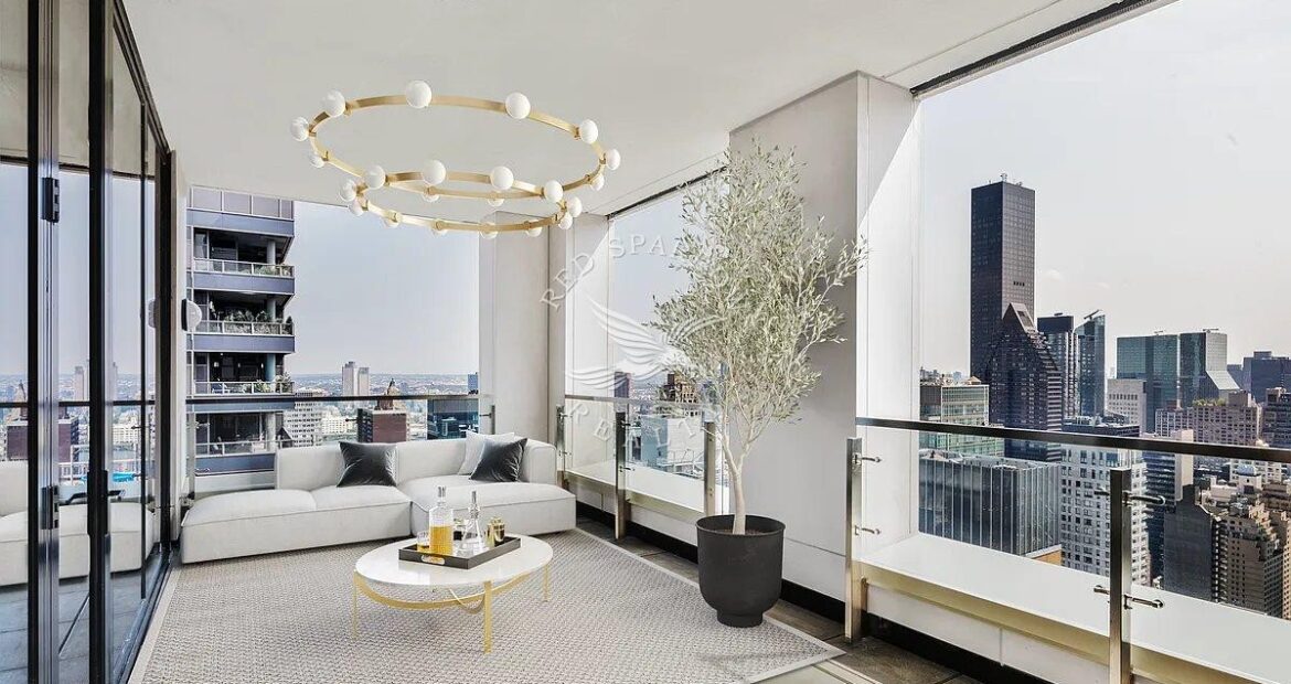 Amazing 4 bed/4 bath on East 54th Street in Murray Hill