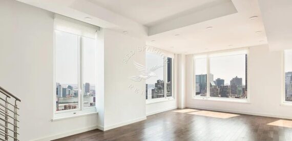 Amazing 4 bed/4 bath on East 54th Street in Murray Hill