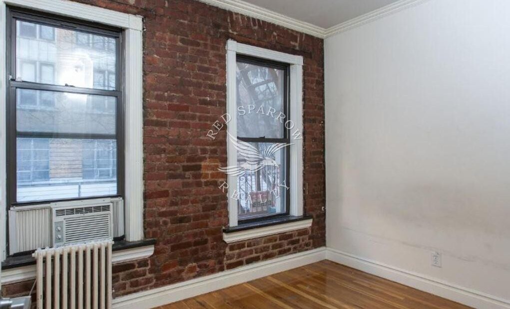 Beautiful newly renovated 3 bedroom apartment with private garden in prime East Village