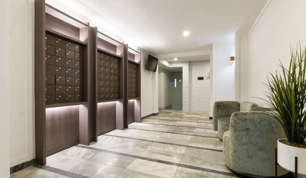 Amazing open layout on East 22nd Street in Gramercy Park