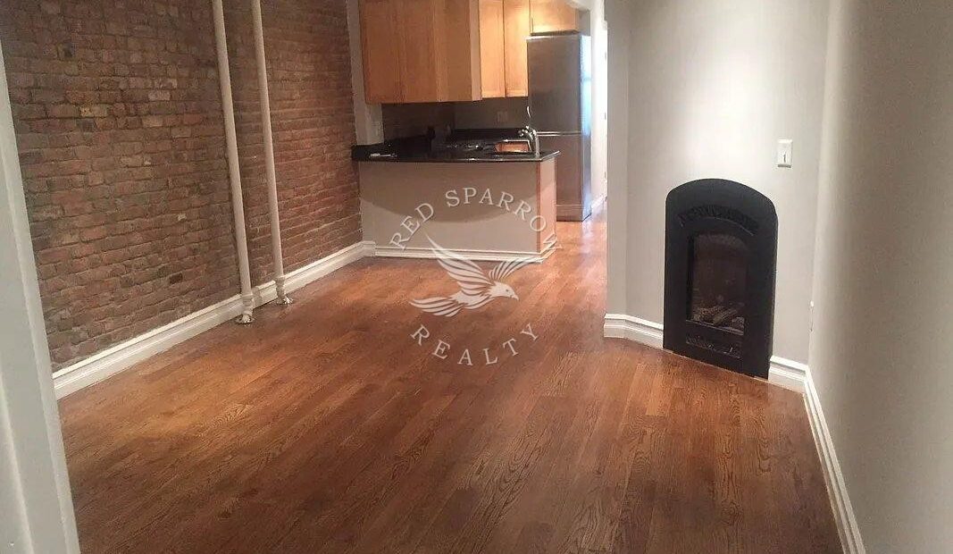 Spacious 2 bedroom on East 10th Street in the East Village