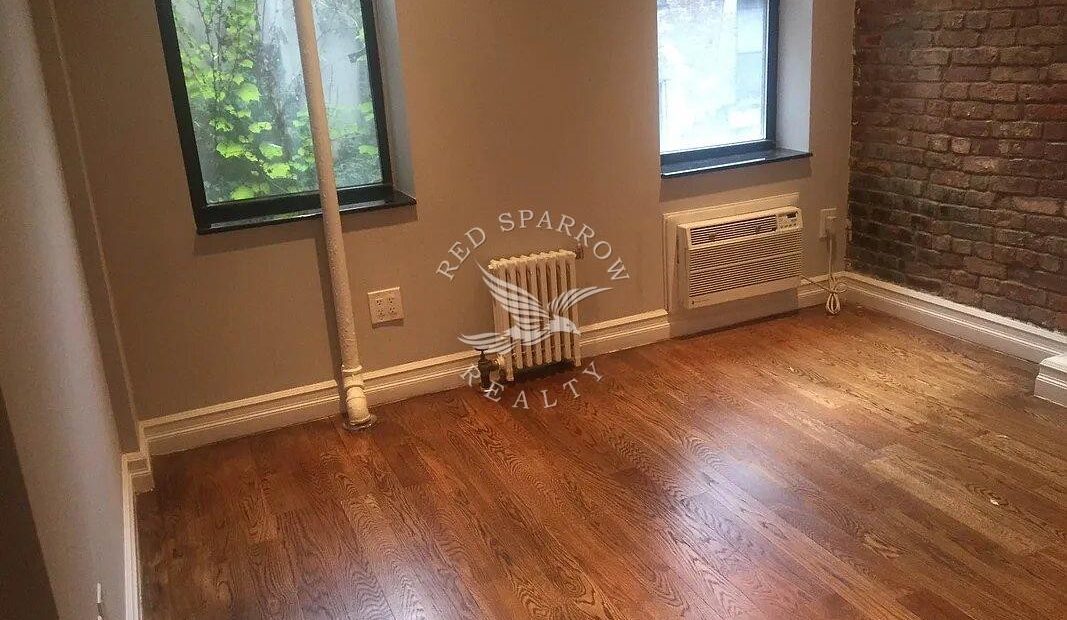 Spacious 2 bedroom on East 10th Street in the East Village