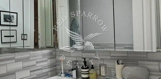 Beautiful 1 bed / 1 bath on Mott Street in Soho