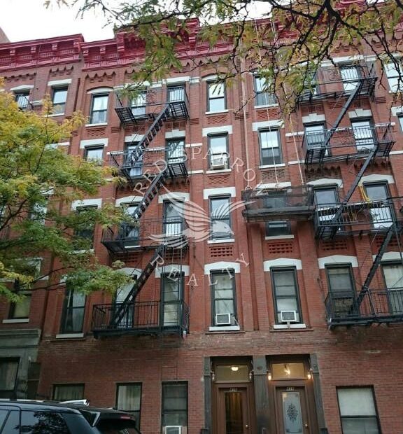 Spacious two bed on West 52nd Street in Midtown West