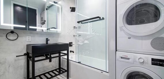 Large True 1 bedroom on Stanton Street in the Lower East Side