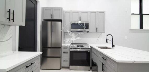 Large True 1 bedroom on Stanton Street in the Lower East Side