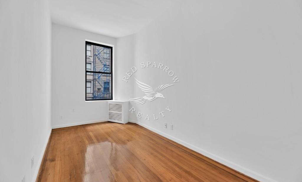 Amazing 1 bedroom (flex 2 bedroom) apartment on Madison Avenue in Midtown South