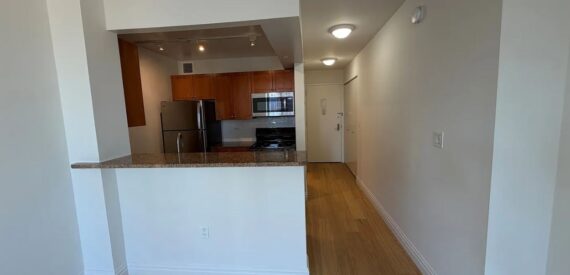 Amazing open layout on Lexington Avenue in Carnegie Hill