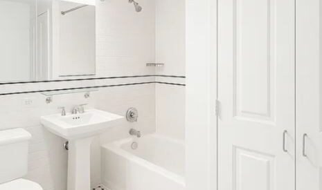 Amazing one bed on West 43rd Street in Hell’s Kitchen
