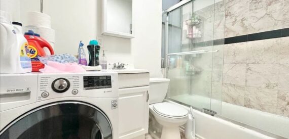 Amazing 1 bed on 9th Avenue in Chelsea