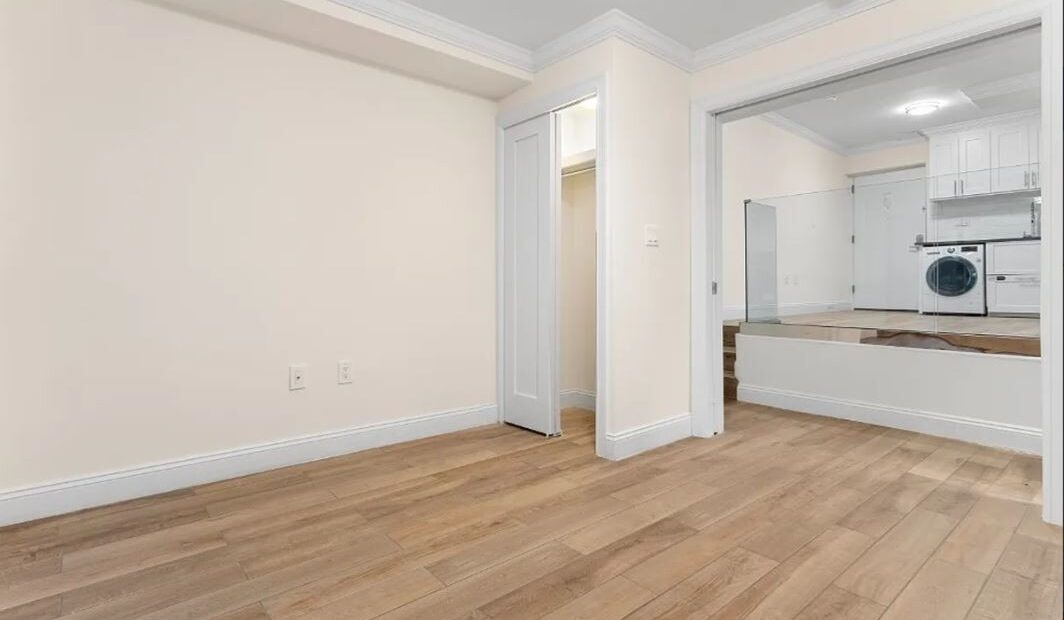 Amazing 2 bed on East 22nd Street in Gramercy Park