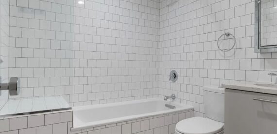 Amazing 4 beds/ 2 baths on Clinton Street in Lower East Side