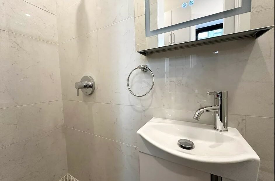 Amazing 2 bed on Mott Street in Nolita