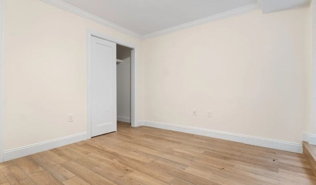 Amazing 2 bed on East 22nd Street in Gramercy Park