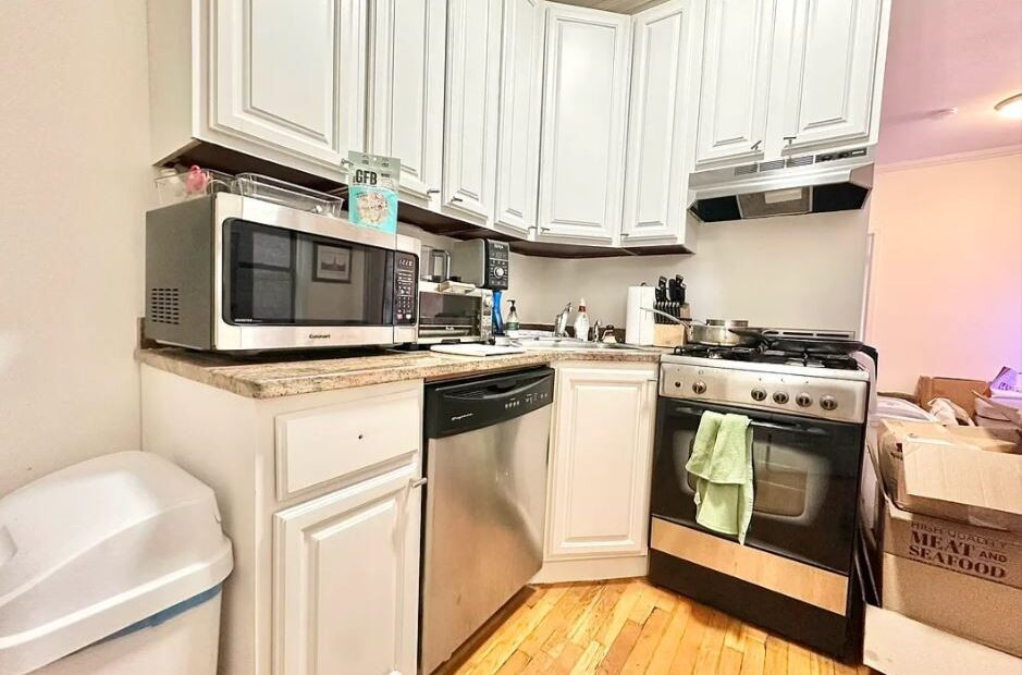 Amazing 2 bed on 9th Avenue in Chelsea