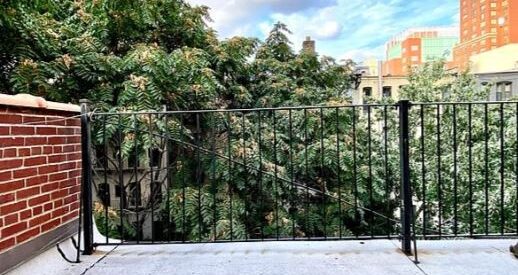 Amazing 1 bed on East 82nd Street in Yorkville